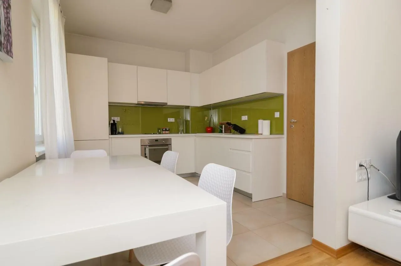 Rise & Shine Sofia Luxury Apartment By Flat Mаnager